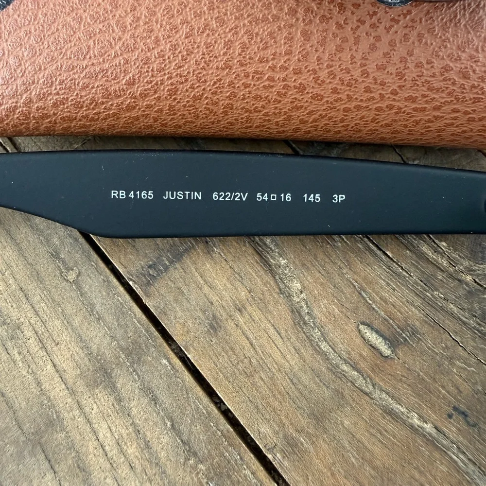 NWB Ray-Ban Justin Sunglasses